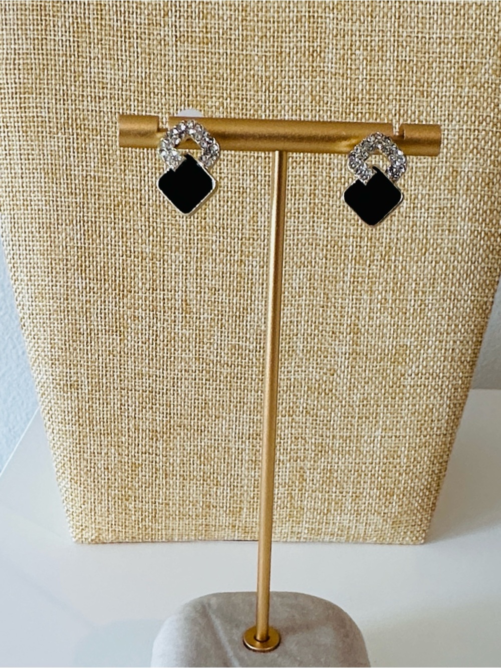 Fashion Jewelry Black and Silver Crystal Drop Earrings